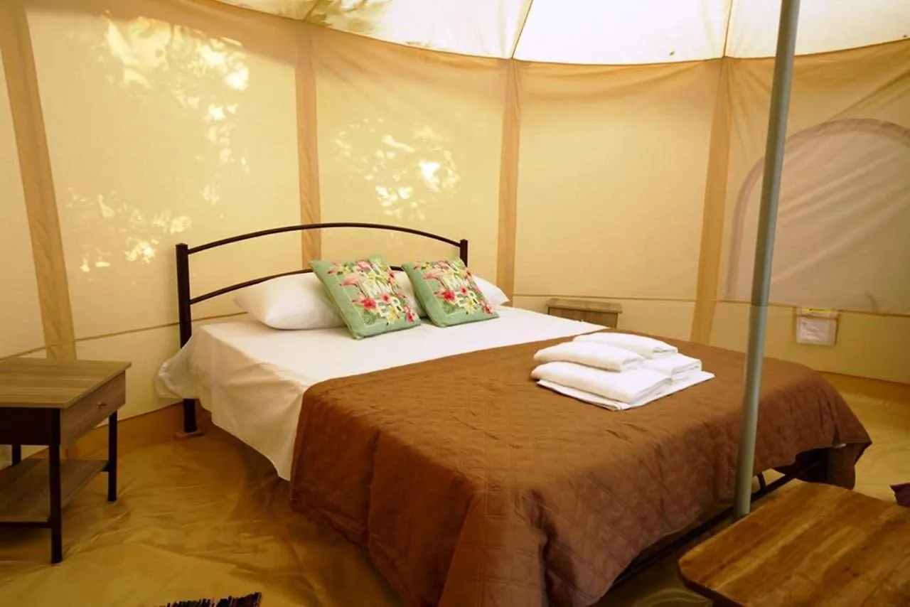Οργανωμένο κάμπινγκ Paliouri Luxury Bungalows Ελλάδα